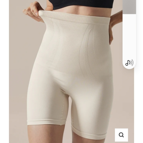 Brand New Blanqi shorts - Picture 6 of 8